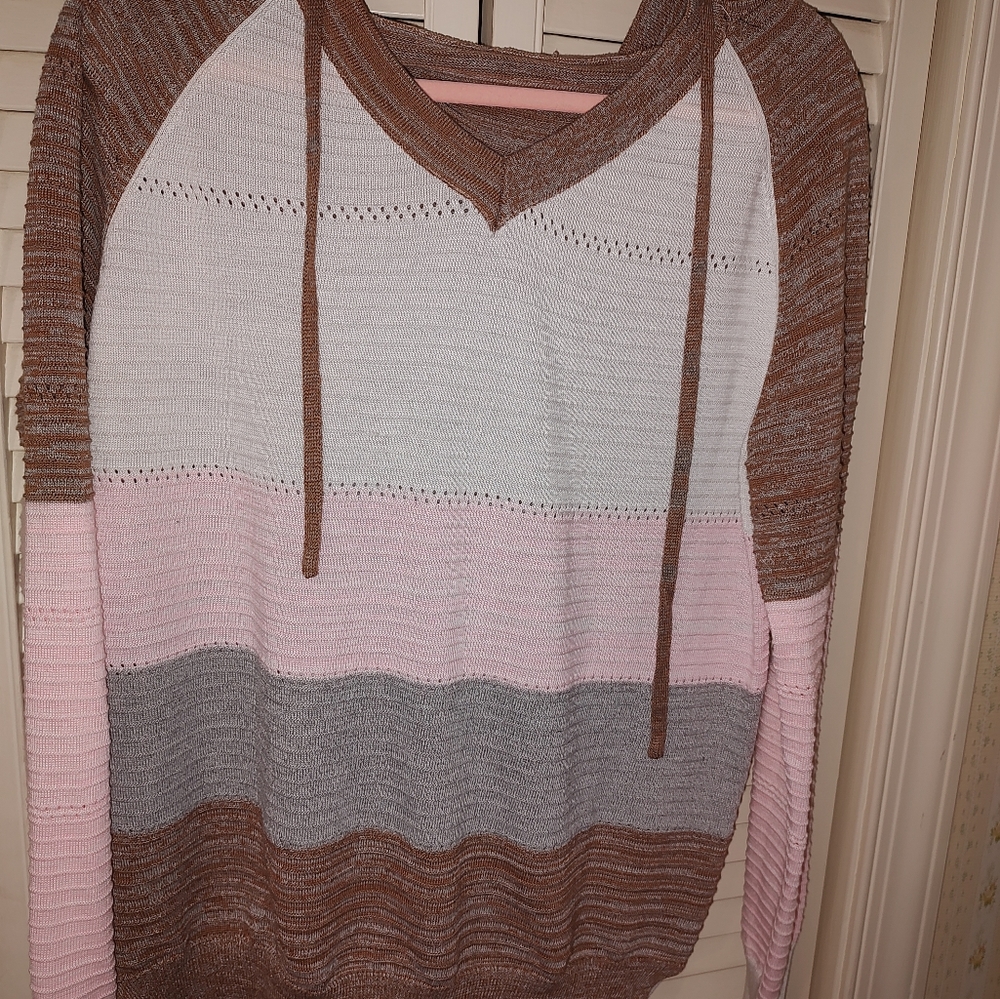 No name sweater hoodie size large